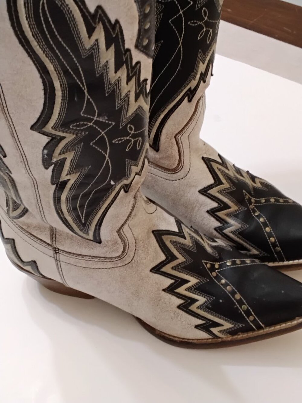 Laredo Women's Shawnee White & Black Western Boots Style 52460 - Size 6.5 M - Picture 4 of 8